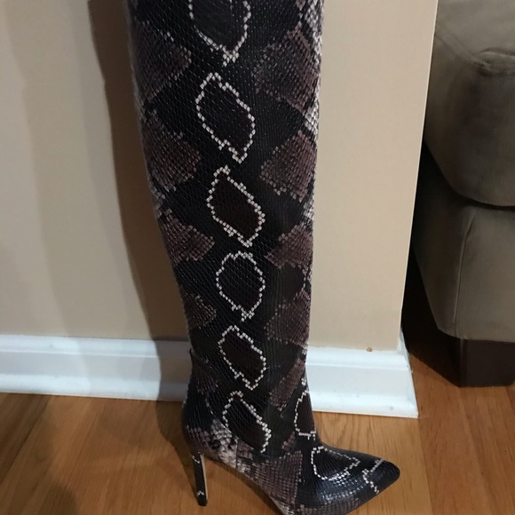 vince camuto kervana boot